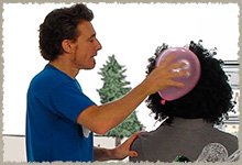 Blast frotando el globo